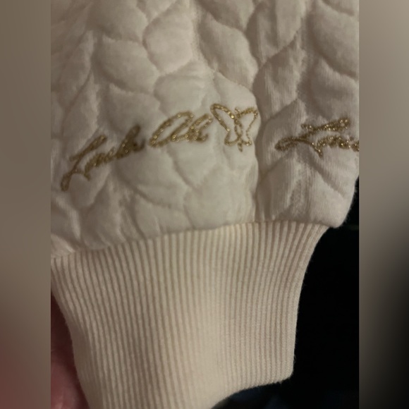 Cream color new without tags, long sleeve cozy top.  Never worn - Picture 2 of 4